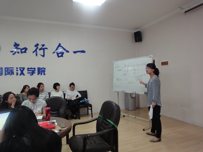 成人影片