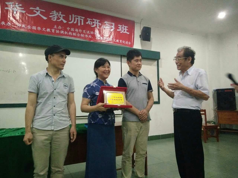 成人影片