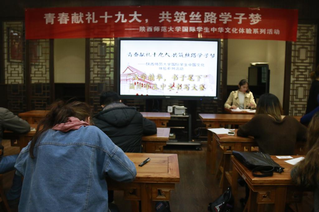 成人影片