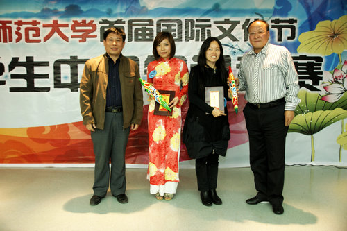 成人影片