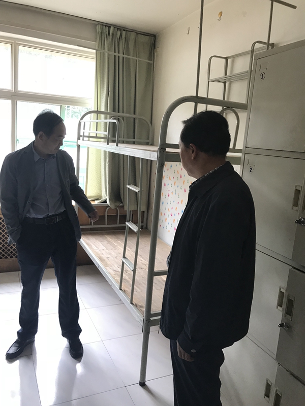 成人影片