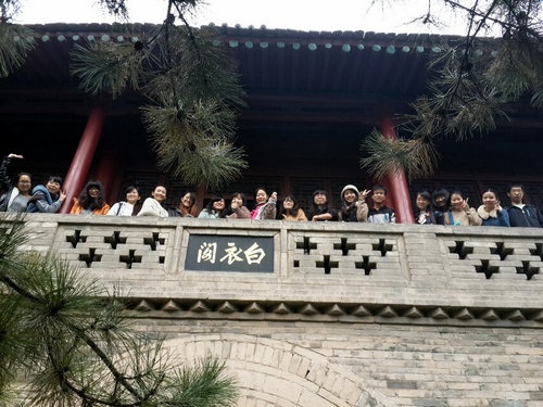 成人影片