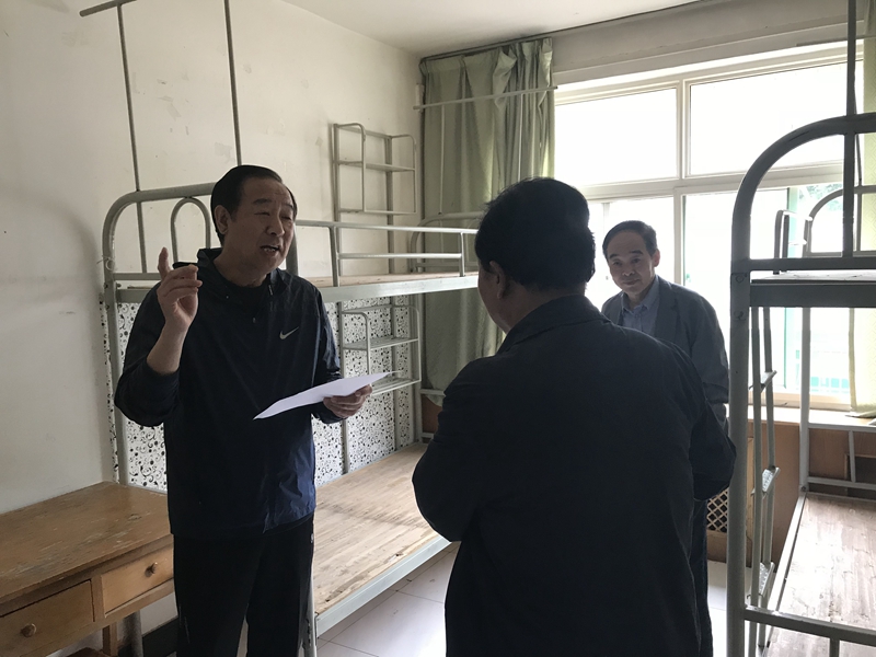 成人影片