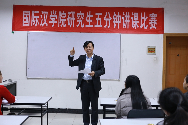 成人影片
