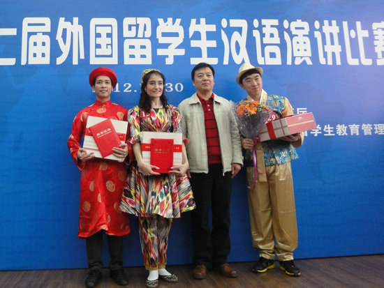 成人影片