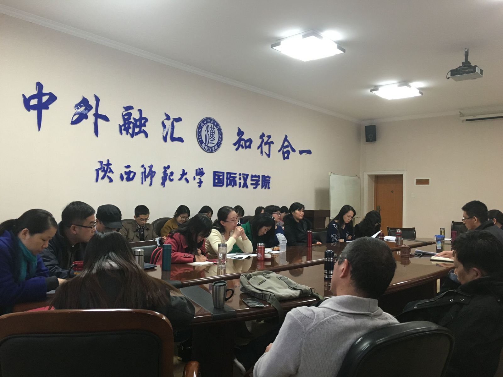 成人影片
